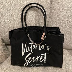 *New* Victorias Secret tote bag
